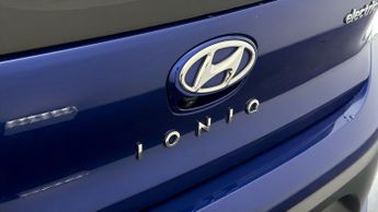 Hyundai IONIQ PREMIUM SE