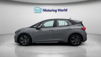 CUPRA Born V1