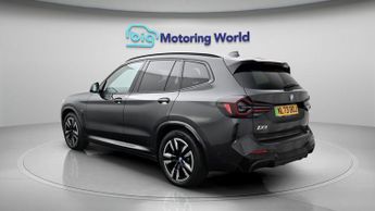 BMW iX3 M SPORT