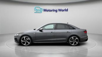 Audi A4 TFSI S LINE BLACK EDITION
