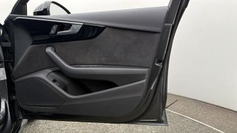 Audi A4 TFSI S LINE BLACK EDITION