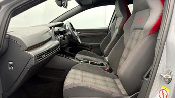 Volkswagen Golf GTI TSI DSG