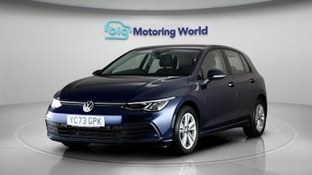 Volkswagen Golf LIFE TDI DSG