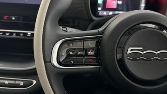 Fiat 500e LA PRIMA