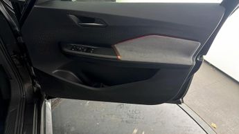 CUPRA Born V1