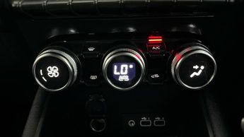 Renault Captur E-TECH ENGINEERED