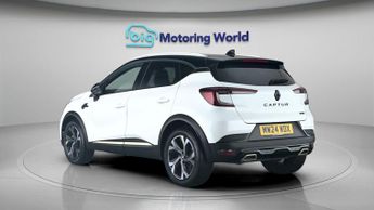 Renault Captur E-TECH ENGINEERED