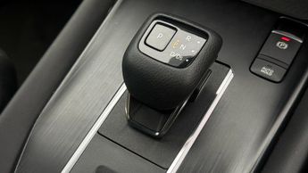 Nissan Qashqai DIG-T N-CONNECTA DCT