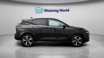 Nissan Qashqai DIG-T N-CONNECTA DCT