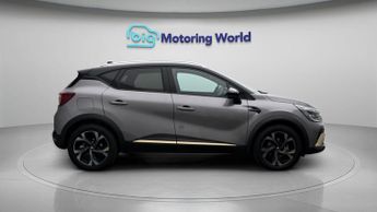 Renault Captur E-TECH ENGINEERED
