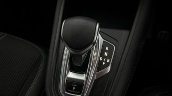 Renault Captur E-TECH ENGINEERED