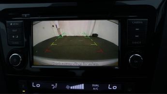 Nissan Qashqai DIG-T ACENTA PREMIUM DCT