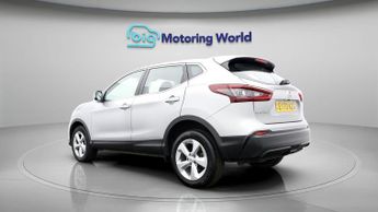 Nissan Qashqai DIG-T ACENTA PREMIUM DCT