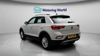Volkswagen T-Roc LIFE TSI DSG