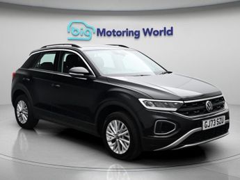 Volkswagen T-Roc LIFE TSI DSG