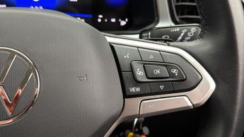 Volkswagen T-Roc LIFE TSI DSG