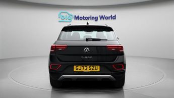 Volkswagen T-Roc LIFE TSI DSG