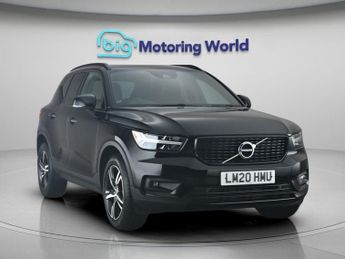 Volvo XC40 T3 R-DESIGN