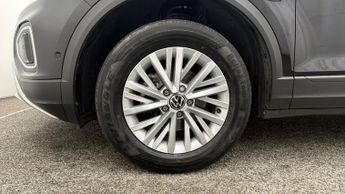 Volkswagen T-Roc LIFE TSI DSG