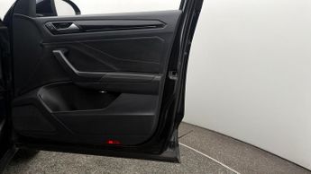 Volkswagen T-Roc R-LINE TSI DSG