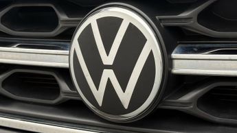Volkswagen T-Roc R-LINE TSI DSG