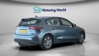 Ford Focus TITANIUM