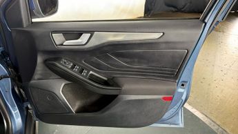 Ford Focus TITANIUM