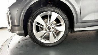 Audi Q2 TFSI S LINE