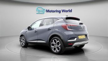 Renault Captur TECHNO E-TECH