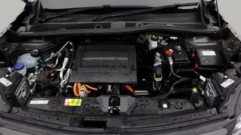 Peugeot E-2008 GT