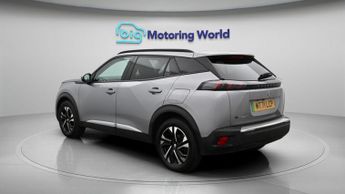 Peugeot E-2008 ALLURE PREMIUM
