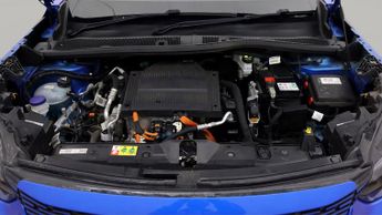Peugeot E-2008 GT PREMIUM