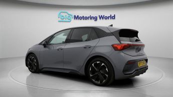 CUPRA Born V2
