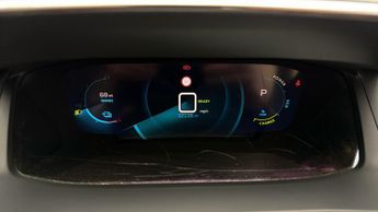 Peugeot E-2008 ALLURE PREMIUM