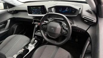 Peugeot E-2008 ALLURE PREMIUM