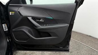 Peugeot E-2008 ALLURE PREMIUM