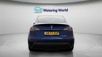 Tesla Model Y LONG RANGE AWD