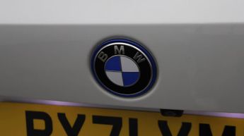 BMW 3 Series 330E SE PRO
