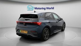 CUPRA Born V1