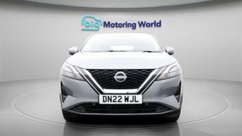 Nissan Qashqai DIG-T ACENTA PREMIUM DCT