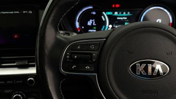 Kia Niro 4 PLUS