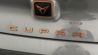 CUPRA Born V2