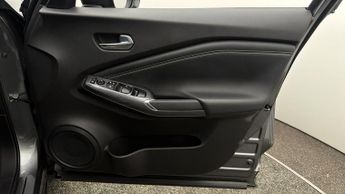 Nissan Juke DIG-T N-CONNECTA DCT