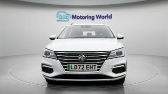 MG MG5 EXCLUSIVE