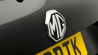 MG MG HS TROPHY DCT