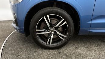 Volvo XC60 D4 R-DESIGN