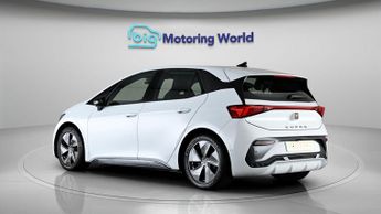 CUPRA Born V1