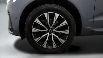 Volvo XC60 B5 PLUS AWD