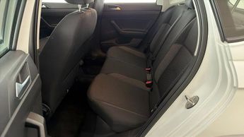 Volkswagen Polo LIFE TSI DSG