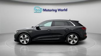 Audi e-tron QUATTRO S LINE